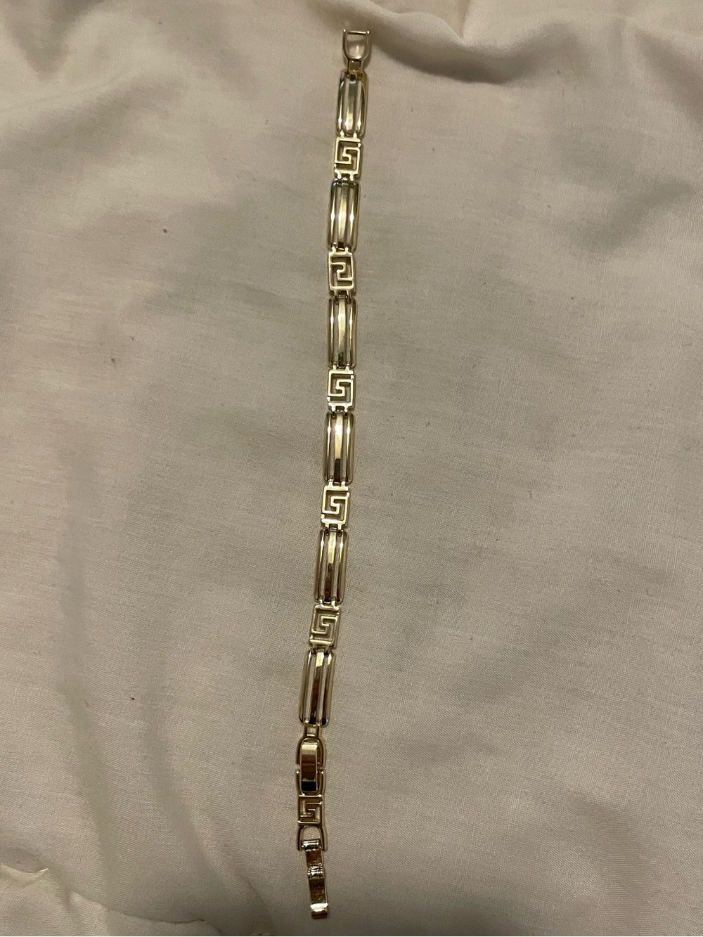 New - 14k gold finish Greek bracelet